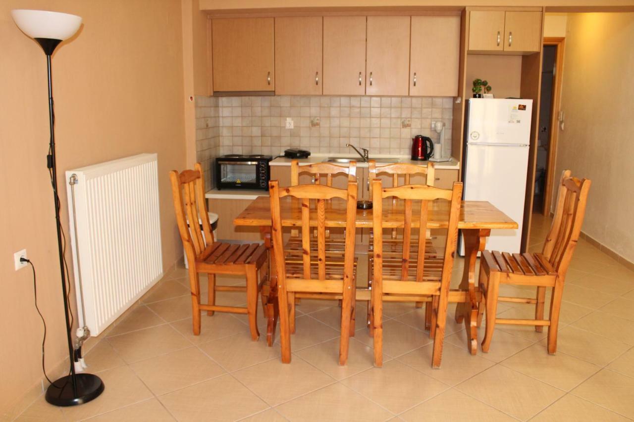Antelia Homes Skiathos Town Bagian luar foto