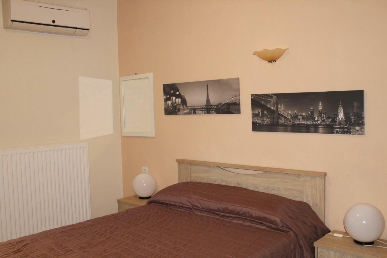 Antelia Homes Skiathos Town Bagian luar foto