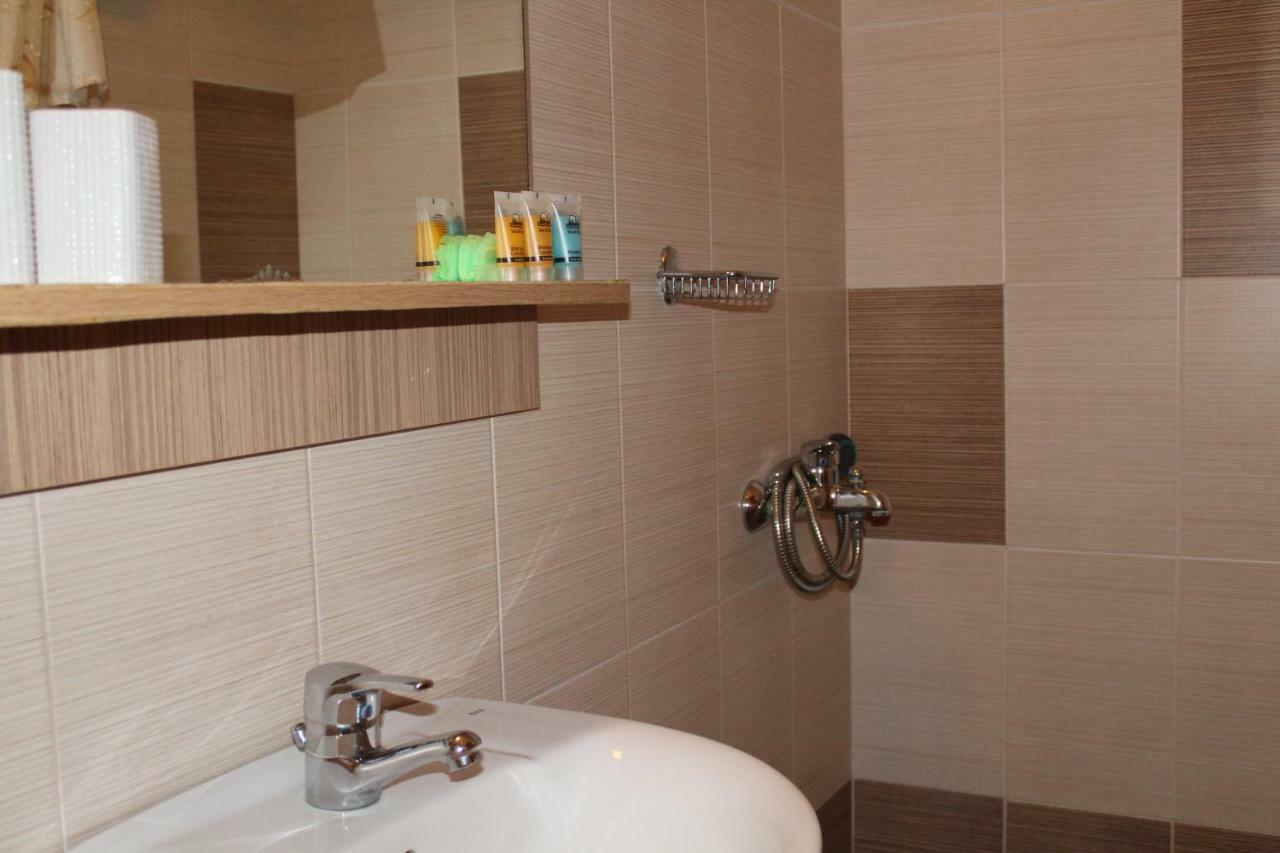 Antelia Homes Skiathos Town Bagian luar foto